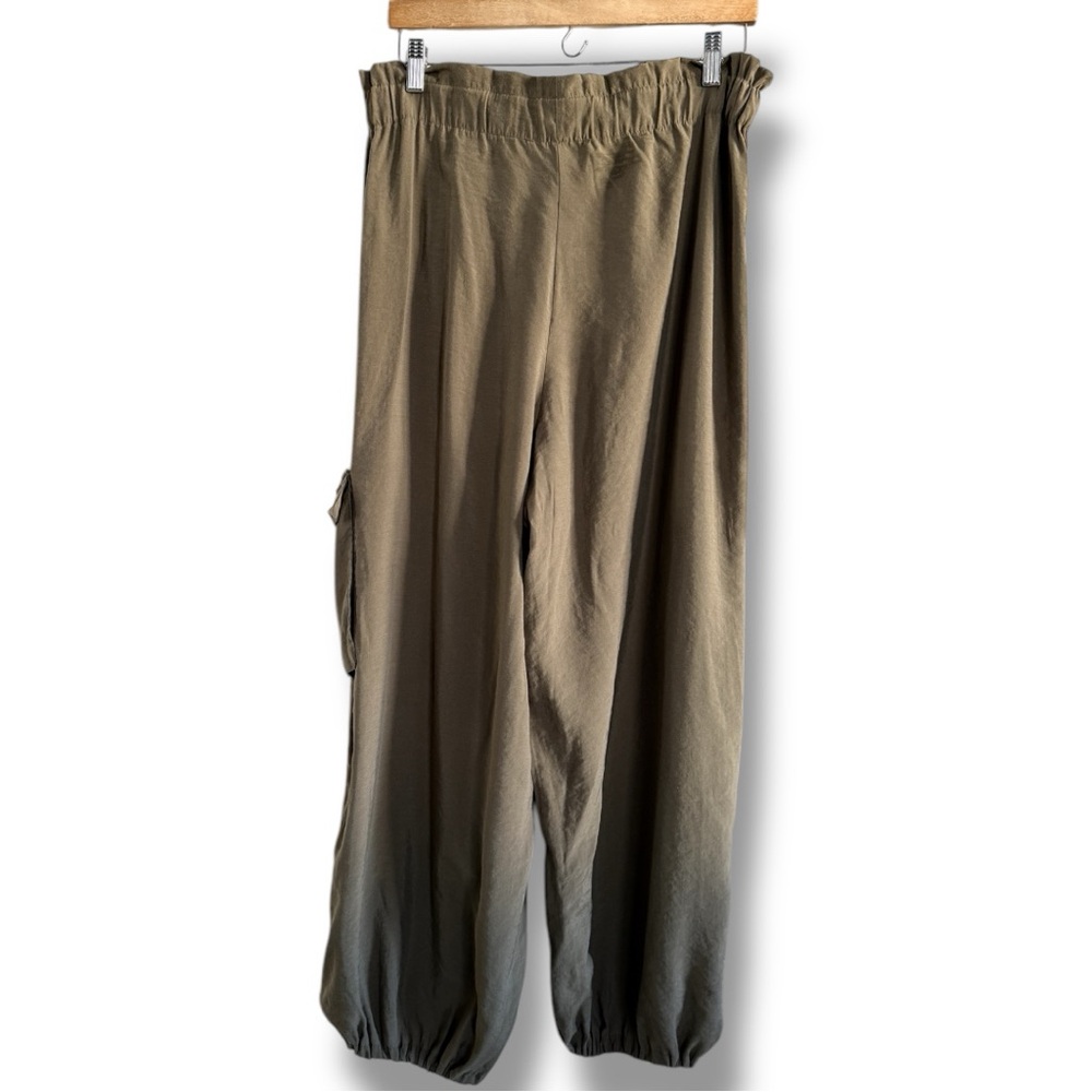 Anthropologie Bungee Parachute Pants in Olive Green Size Medium - Picture 8 of 15